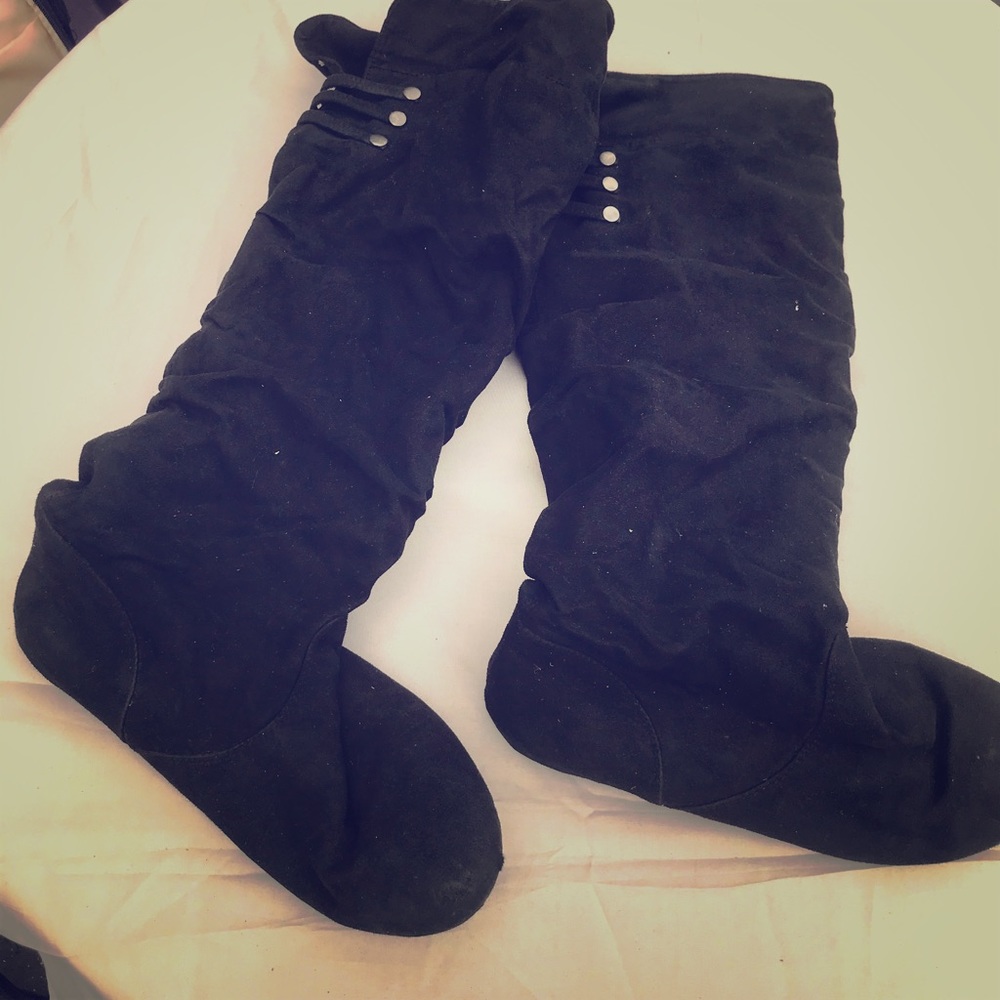 Black Rampage knee high women’s dress boots!